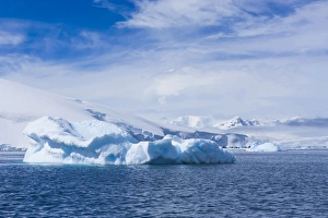 Floating, icebergs, Mikkelson Island, Antarctica, Polar Regions