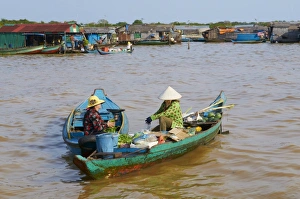Tonle Sap Prints: Floating Vietnamese village, Lake Tonle Sap, UNESCO Biosphere Reserve, Cambodia