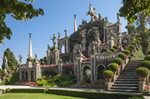 Hedge Prints: Floral Fountains, Isola Bella, Borromean Islands, Lake Maggiore, Piedmont, Italian Lakes