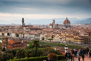 Florence panorama from Piazzale Michelangelo with Ponte Vecchio and Duomo, Florence Florence panorama from Piazzale Michelangelo with Ponte Vecchio and Duomo, Florence