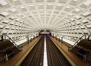 Curved Prints: Foggy Bottom Metro station platform