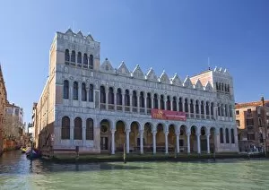 Images Dated 6th April 2010: Fondaco dei Turchi (Natural History Museum) in summer sunshine, Grand Canal