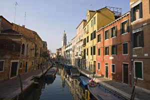 Dorsoduro Prints: Fondamenta dellol Squero, Dorsoduro, Venice, Veneto, Italy, Europe