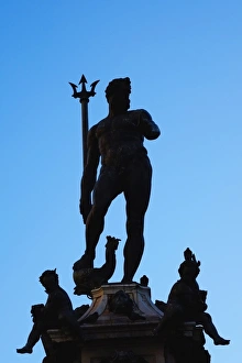 Fontana del Nettuno, Piazza Maggiore, Bologna, Emilia-Romagna, Italy, Europe