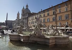 Images Dated 26th October 2008: Fontana del Nettuno, Piazza Navona, Rome, Lazio, Italy, Europe