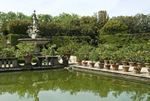 Images Dated 10th May 2009: Fontana dell Oceano, Boboli Garden, Florence (Firenze), UNESCO World Heritage Site