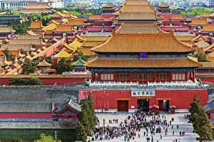 Sightseer Prints: The Forbidden City in Beijing looking South taken from the viewing point of Jingshan Park