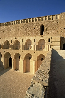 Fort, Al Ukhaidhir (Al Ukhaidir)