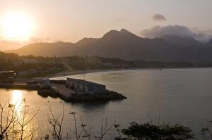 Images Dated 6th September 2008: Fort Dauphin (Taolagnaro) at sunset, Madagascar, Indian Ocean, Africa