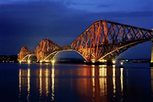 Images Dated 8th August 2008: Forth railway bridge at night