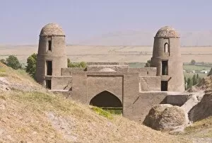 Images Dated 17th August 2009: Fortress of Hissar, Tajikistan, Central Asia