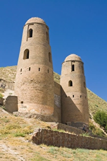 Images Dated 17th August 2009: Fortress of Hissar, Tajikistan, Central Asia