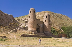 Images Dated 17th August 2009: Fortress of Hissar, Tajikistan, Central Asia
