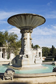 Images Dated 21st October 2007: Fountain in Argans Esedra, Rome, Lazio, Italy, Europe