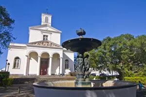 Fountain in front of the cathedral in St-Denis, La Reunion, Indian Ocean, Africa