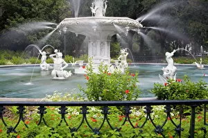 Images Dated 4th November 2008: Fountain, Forsyth Park, Savannah, Georgia, United States of America, North America