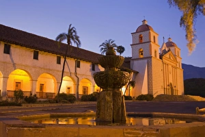 Images Dated 16th July 2009: Fountain, Old Mission Santa Barbara, Santa Barbara, California, United States of America