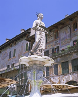Fountain in Piazza delle Erbe