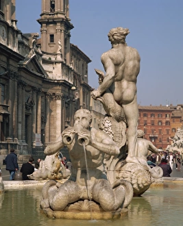 Nude Prints: The fountain in the Piazza Navona in Rome