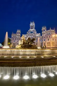 Chariot Prints: Fountain and Plaza de Cibeles Palace (Palacio de Comunicaciones) at dusk, Plaza de Cibeles