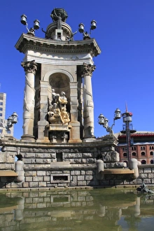 Cataluna Prints: Fountain in Plaza Espana, Barcelona, Catalunya, Spain, Europe