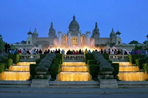 Holiday Maker Gallery: Fountains in front of the National Museum of Art, Plaza d Espanya, Barcelona, Catalunya