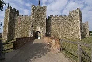 Images Dated 25th May 2010: Framlingham Castle, a fortress dating from the 12th century, Suffolk, England