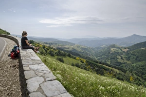 The French Way of the Way of St. James, O Cebreiro, Lugo, Galicia, Spain, Europe