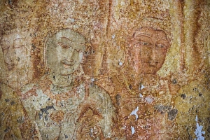 Polonnaruwa Prints: Frescoes at the Tivanka Image House