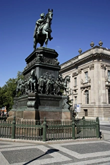 Fence Prints: Friedrich Monument, Unter den Linden, Berlin, Germany, Europe