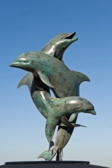 Malecon Prints: The Friendship Fountain sculpture on the Malecon