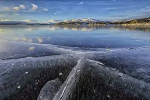 Trondelag Prints: The frozen Lake Limingen, Rorvik, Borgefjell National Park, Trondelag, Norway, Scandinavia
