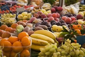 Healthy Food Collection: Fruit, Campo de Fiori market, Rome, Lazio, Italy, Europe