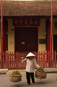 Carrying Prints: Fruit seller
