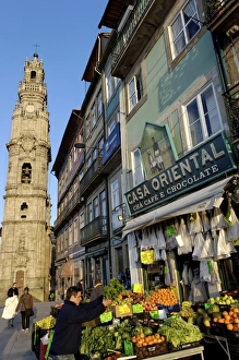 Images Dated 21st February 2006: Fruit and vegetable stall, Quarter of Clerigos Tower, Porto, Portugal, Europe