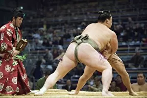 Images Dated 27th November 2009: Fukuoka Sumo competition, Kyushu Basho, Fukuoka city, Kyushu, Japan, Asia