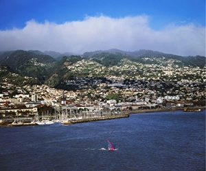Images Dated 7th December 2006: Funchal, Madeira, Portugal