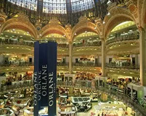 Images Dated 28th June 2010: Galleries Lafayette, Paris, France, Europe