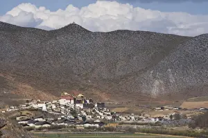 Ganden Sumsteling Gompa (Songzanlin Si) Buddhist Monastery, Shangri-La
