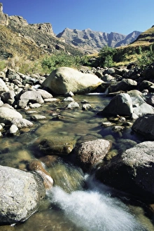 Drakensberg Prints: Garden Castle Reserve