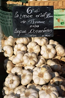Fresh Prints: Garlic for sale on the market in Cours Saleya, Nice, Alpes Maritimes, Cote d Azur