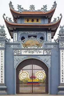 Eastern Script Prints: Gate of Chua Trinh Pagoda, Uong Bi
