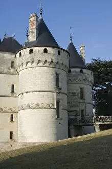 Images Dated 26th September 2008: The Gate Towers, Chateau de Chaumont, Loir-et-Cher, Loire Valley, France, Europe