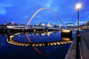 Gateshead Prints: Gateshead Millennium Bridge and The Sage at dusk