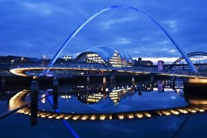 River Tyne Collection: Gateshead Millennium Bridge, The Sage and the River Tyne between Newcastle and Gateshead, at dusk