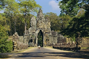 Arch Way Prints: Gateway to the Bayon Temple complex, Angkor, Siem Reap, Cambodia