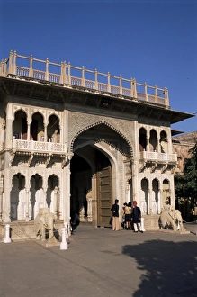 Gateway, City Palace