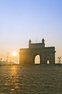 Mumbai Prints: The Gateway of India at dawn, Mumbai, Maharashtra, India, Asia