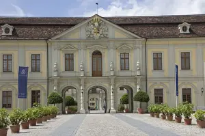 Royalty Prints: The gateway to the inner courtyard