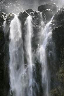 Images Dated 21st July 2009: Gavarnie Falls, Cirque de Gavarnie, Pyrenees National Park, Hautes-Pyrenees, France, Europe